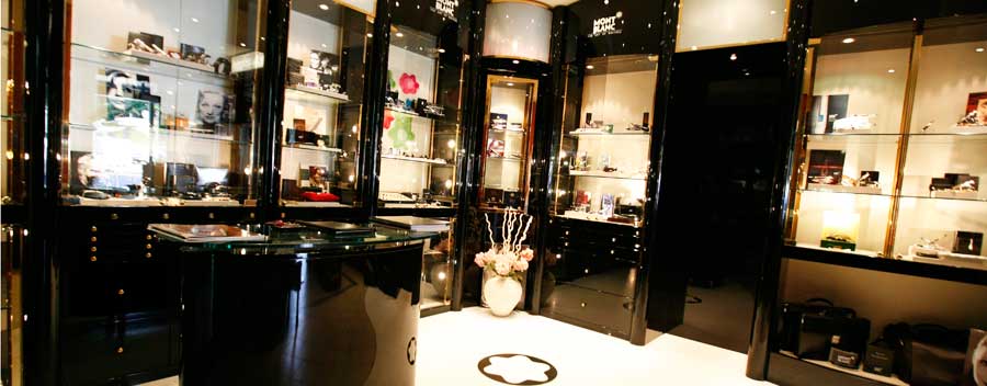 Shop in Shop Mont Blanc